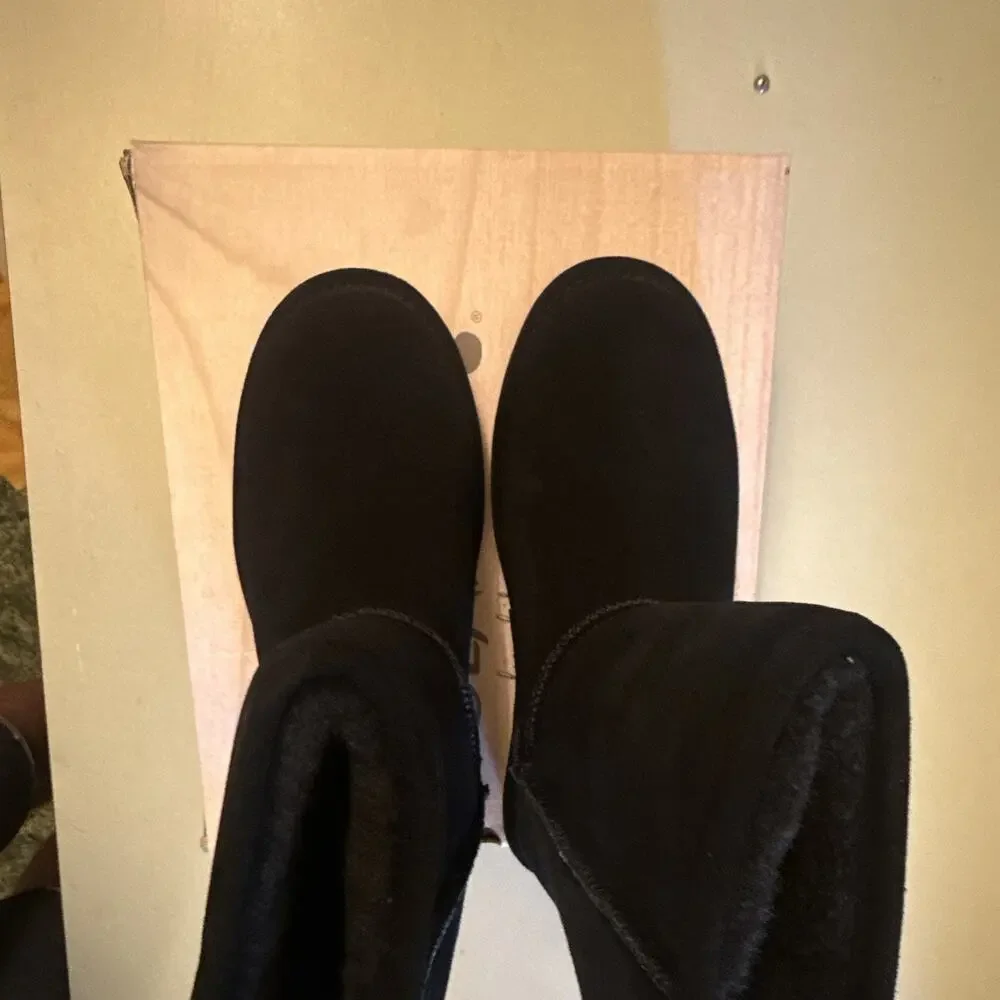 BEARPAW Dorado II Women’s Black Suede Mid-Calf Pull-On Boots US 8/9